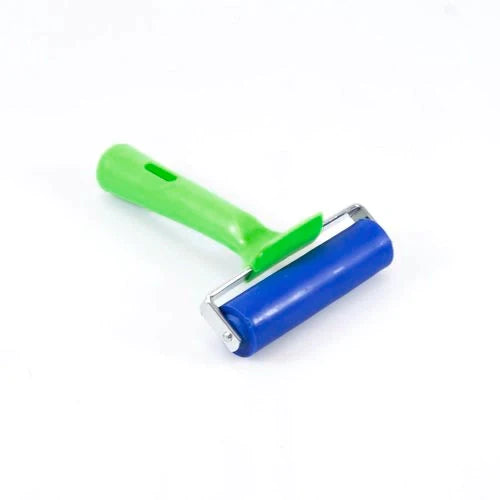 Safety Croc Grip Roller Applicator
