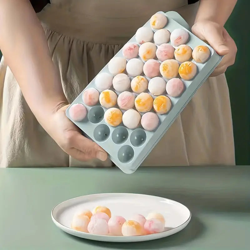 1set 33-ball Ice Tray Set