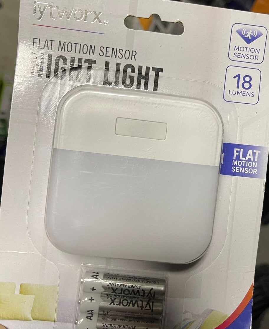 Lighting - Lytworx Flat Motion Sensor Night Light - 18 Lumens