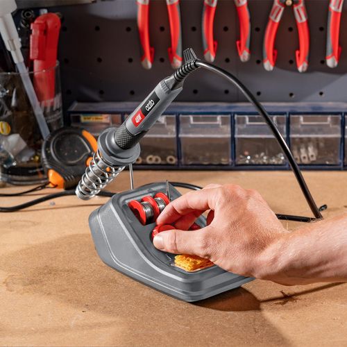 Hand Tools - Ozito 48W Variable Temperature Soldering Iron